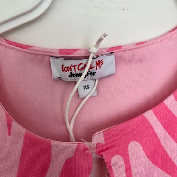 NWT Don’t call me jennyfer Vibrant Pink Zebra Tank Top SIZE XS - Picture 3 of 5